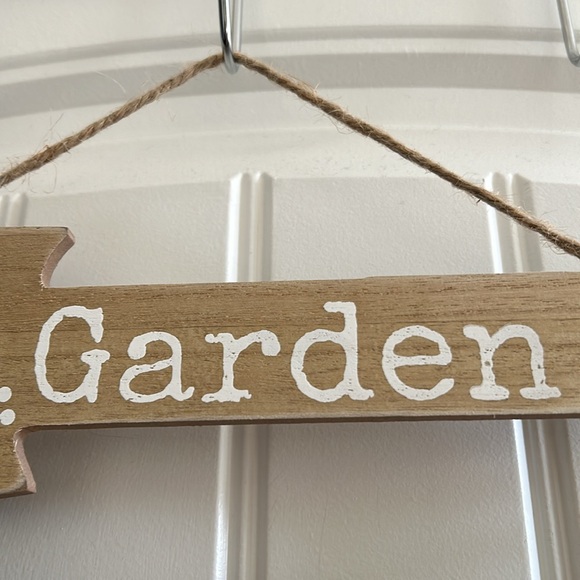 Garden Rules Hanging Sign - Picture 3 of 8